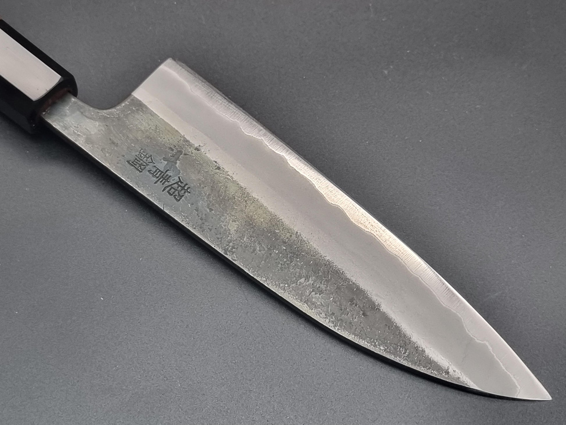 Hatsukokoro Kurosagi Blue Super (AS) Kurouchi 165mm Santoku - The Sharp Chef