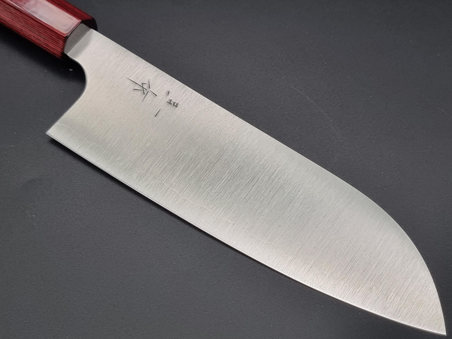 Kei Kobayashi R2 Migaki 170mm Santoku with Red Lacquer Handle - The Sharp Chef