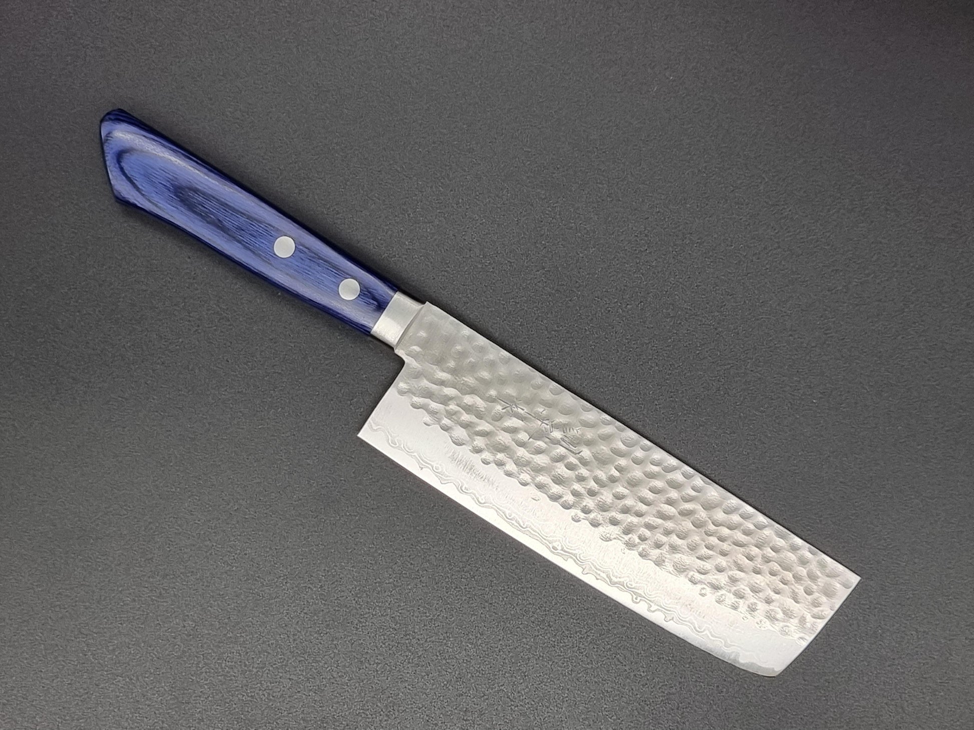 Masutani VG10 Hammered Damascus 165mm Nakiri with Blue Handle - The Sharp Chef