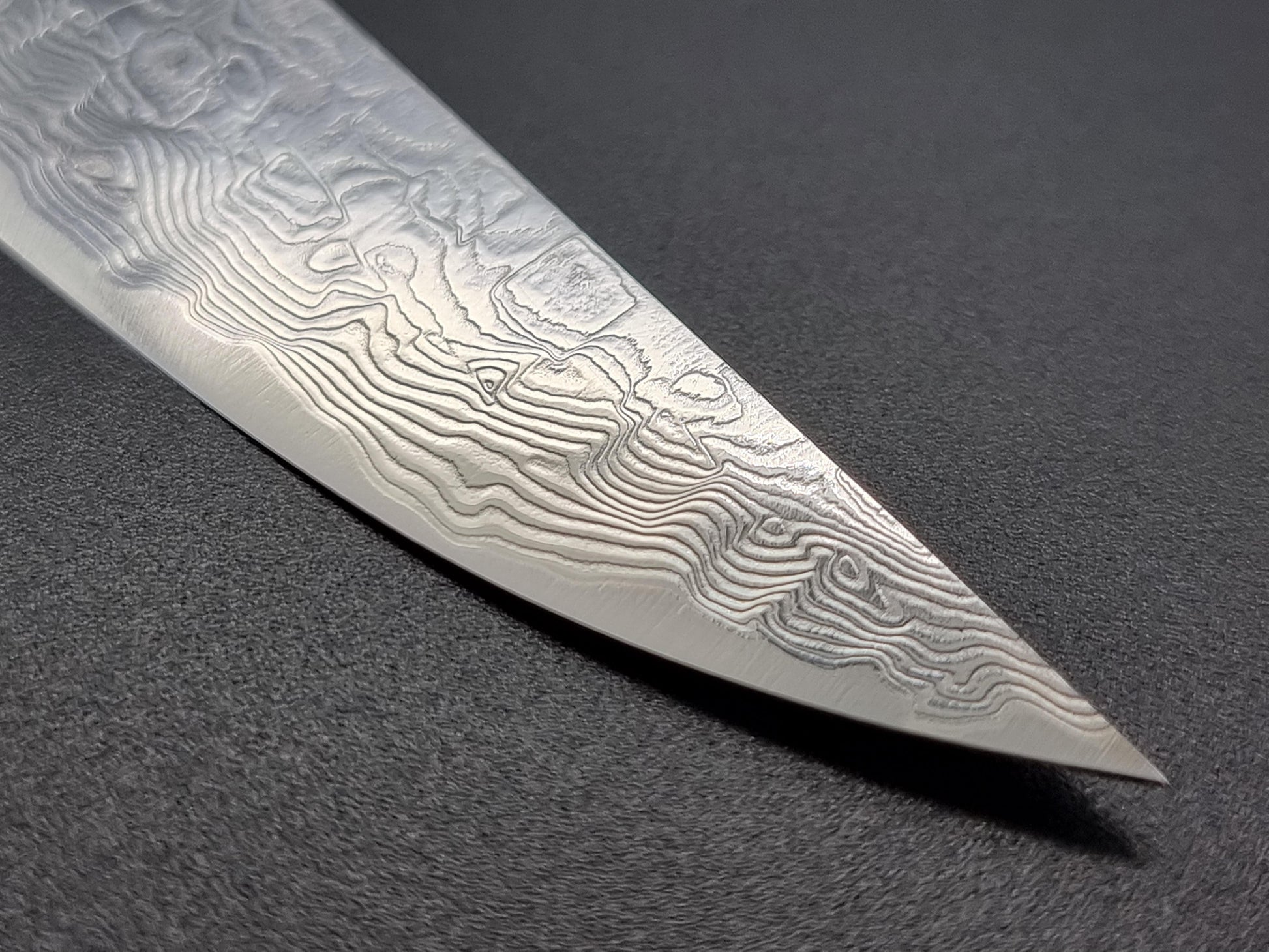 Pair of Takeshi Saji SG2 Diamond Damascus Steak Knives - The Sharp Chef