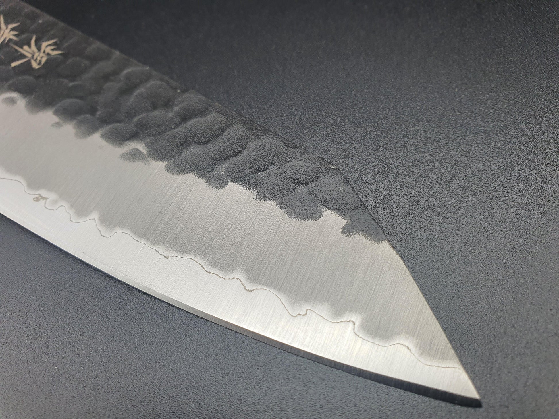 Sakai Takayuki Blue Super Kurouchi 160mm Kengata Santoku - The Sharp Chef