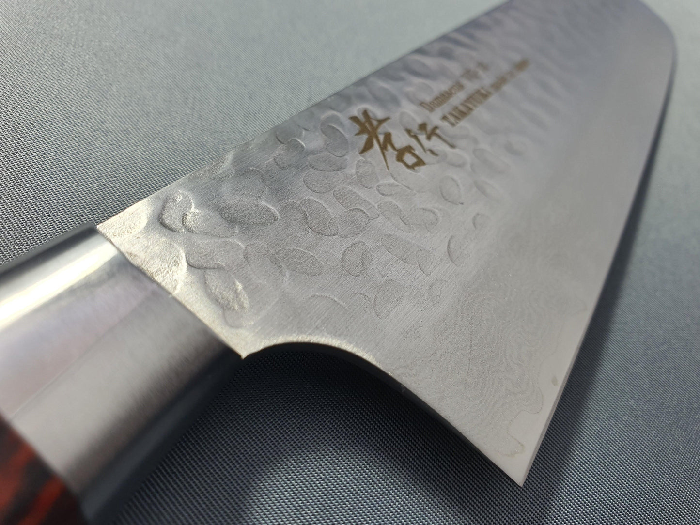 Sakai Takayuki VG10 33 Layer Hammered Damascus 160mm Nakiri - The Sharp Chef