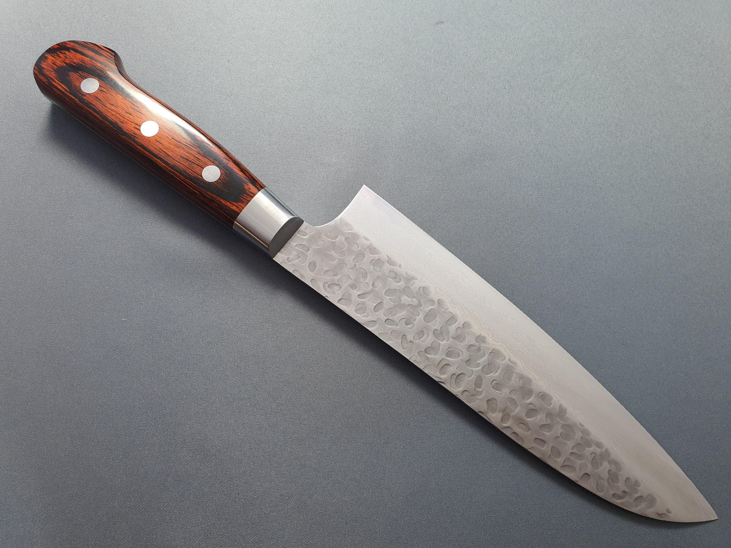 Sakai Takayuki VG10 33 Layer Hammered Damascus 180mm Santoku - The Sharp Chef