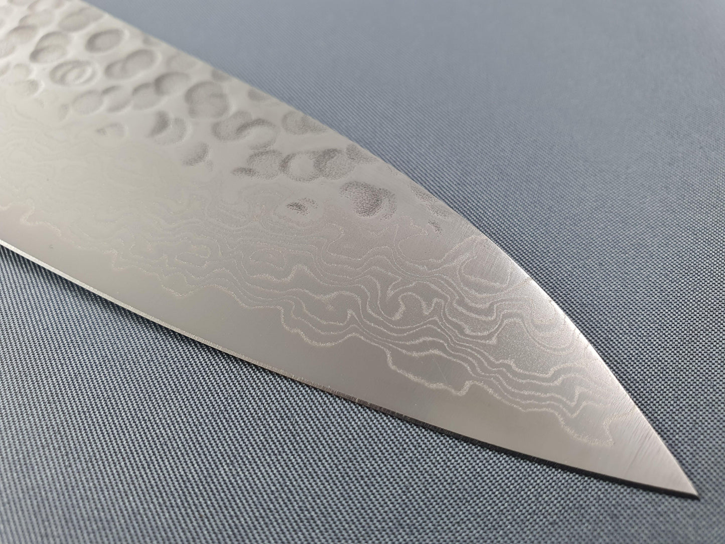 Seisuke Hamono AUS10 Hammered Damascus 240mm Gyuto - The Sharp Chef