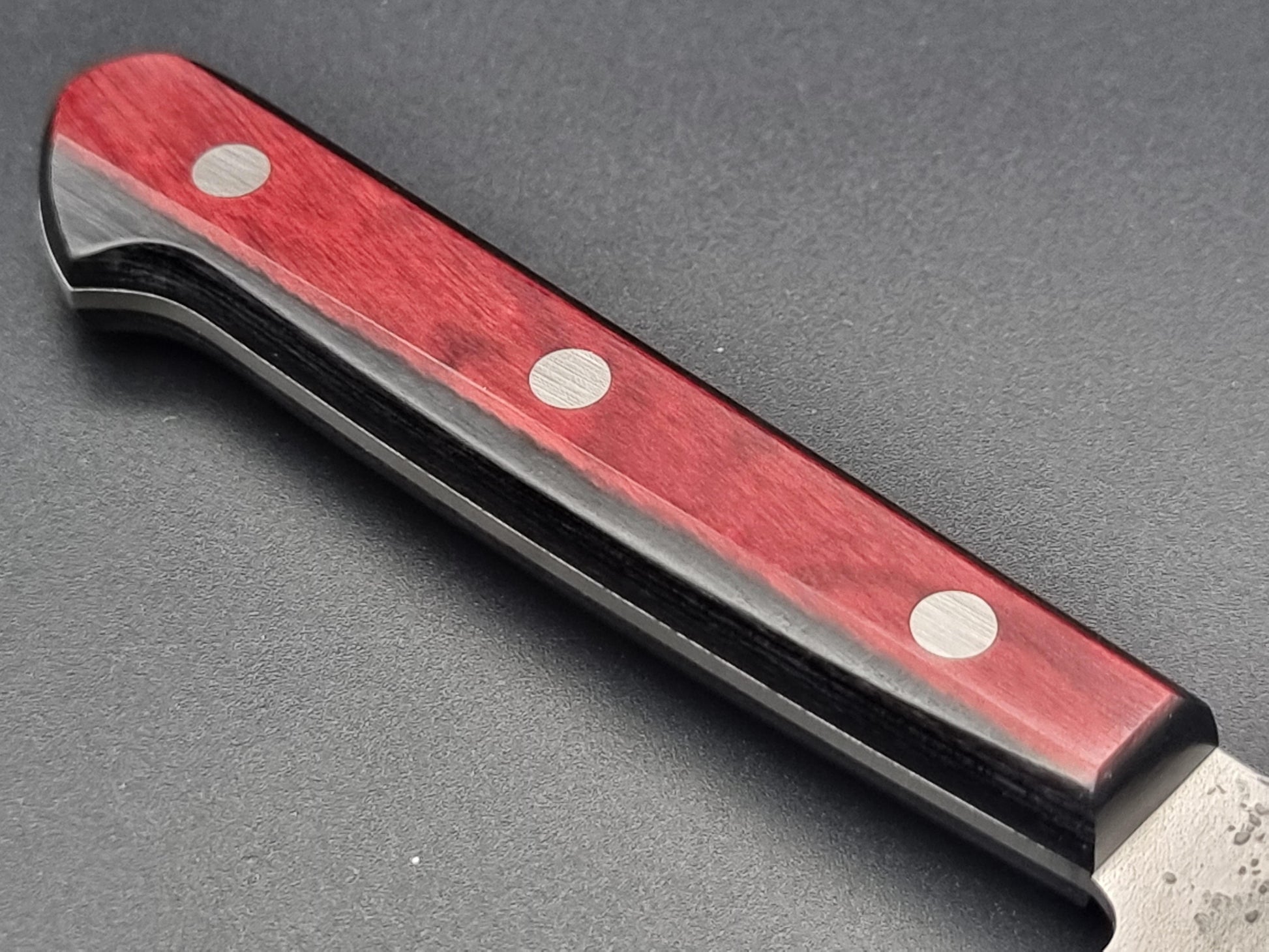 Seisuke Hamono Ginsan/Silver 3 Nashiji 135mm Petty - Red Handle - The Sharp Chef