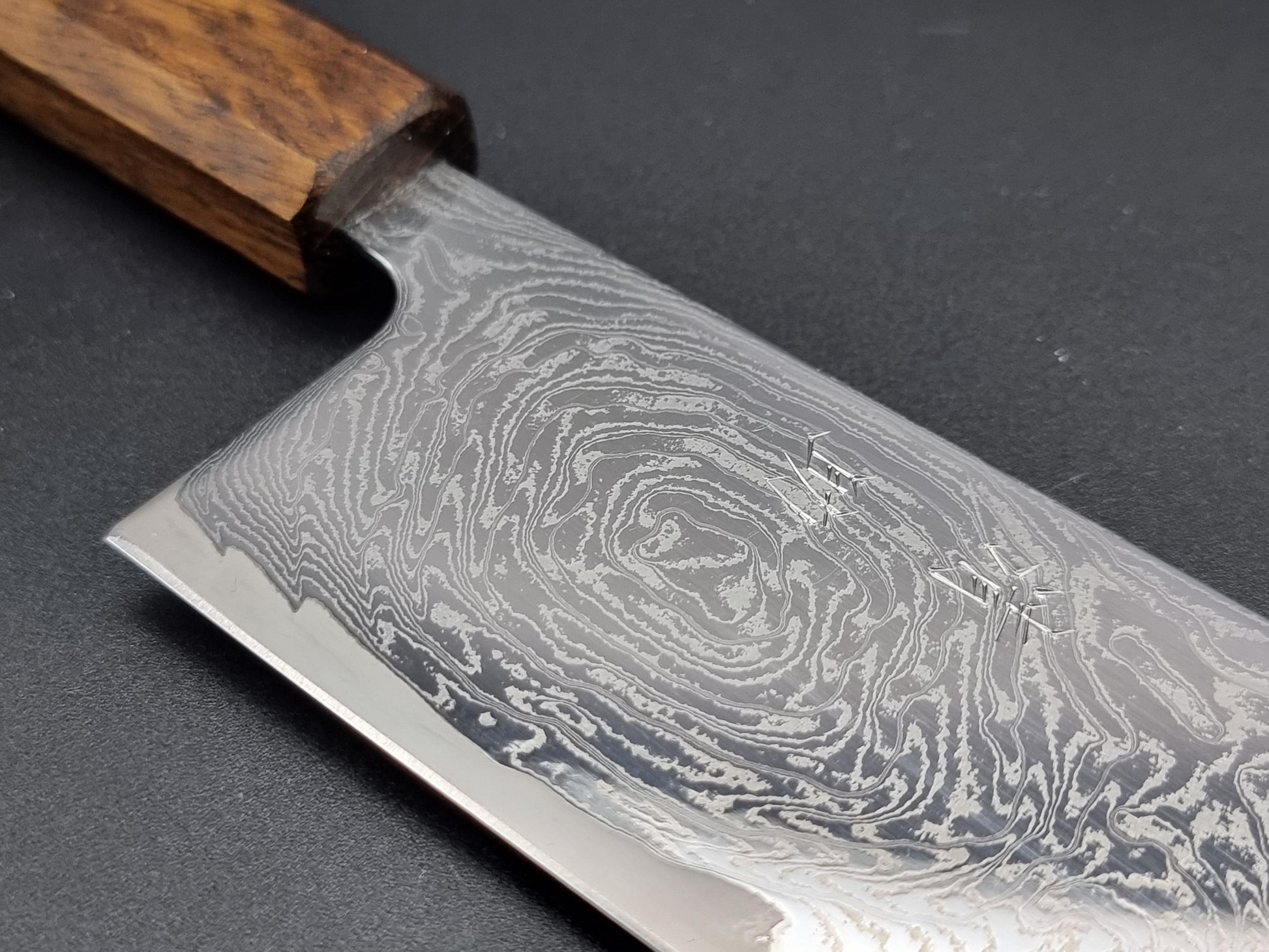 Seisuke Hamono Swirling Mirror Damascus 170mm Nakiri - The Sharp Chef