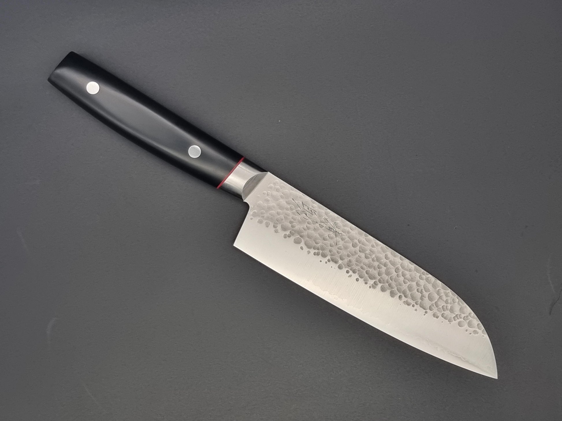 Seisuke Hamono VG10 Hammered 170mm Santoku - The Sharp Chef