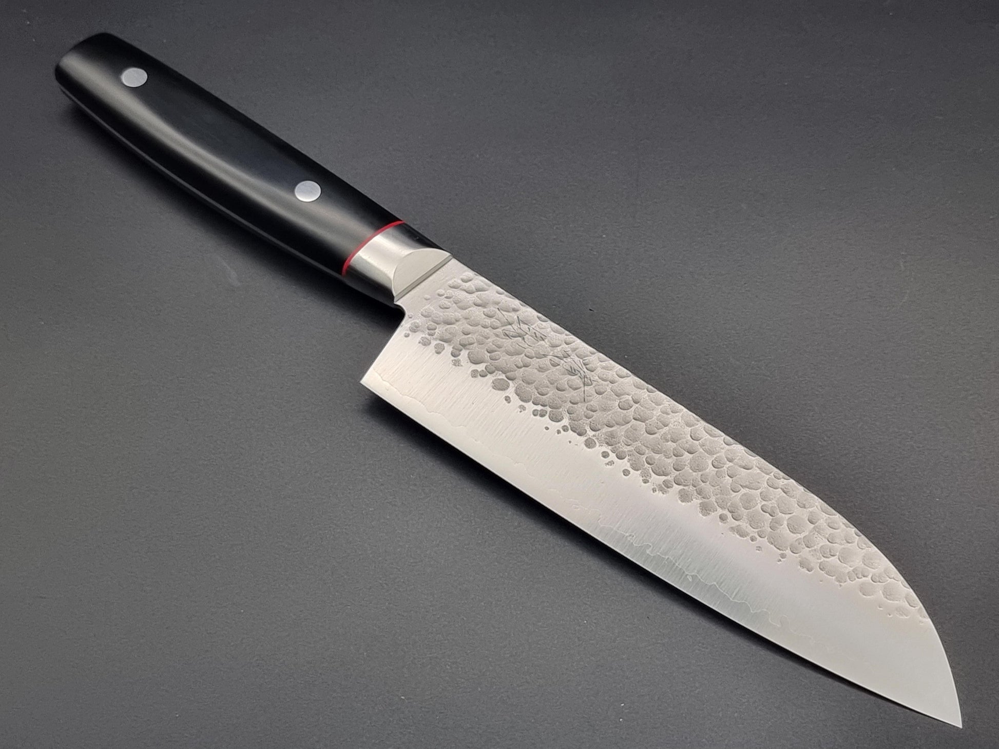 Seisuke Hamono VG10 Hammered 170mm Santoku - The Sharp Chef