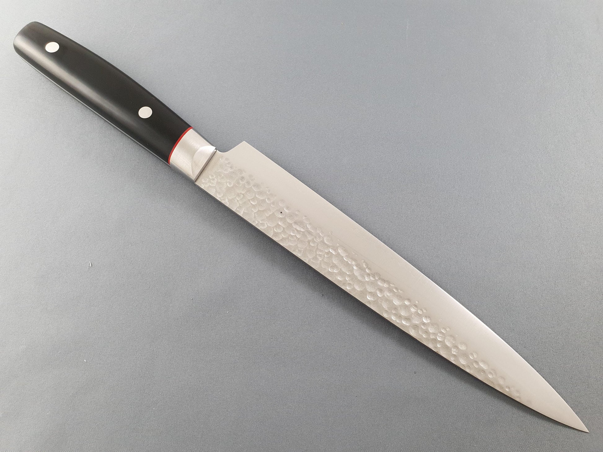 Seisuke Hamono VG10 Hammered 210mm Sujihiki - The Sharp Chef