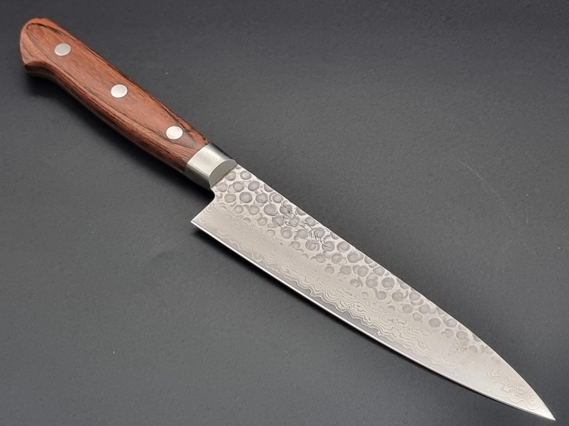 Seisuke Hamono VG10 Hammered Damascus 135mm Petty - The Sharp Chef