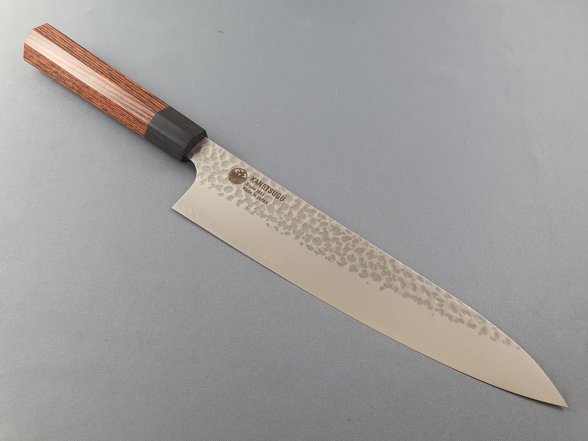 Seki Kanetsugu VG2 Hammered 210mm Gyuto Knife - The Sharp Chef